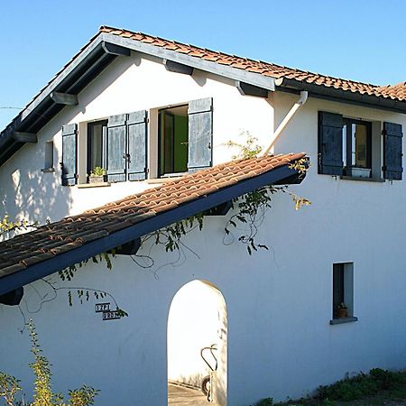 Izpi Urdin Holistic Surfhouse Apartment Saint-Jean-de-Luz Bagian luar foto